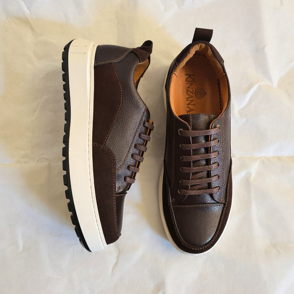 Sneaker en cuir premium - 018