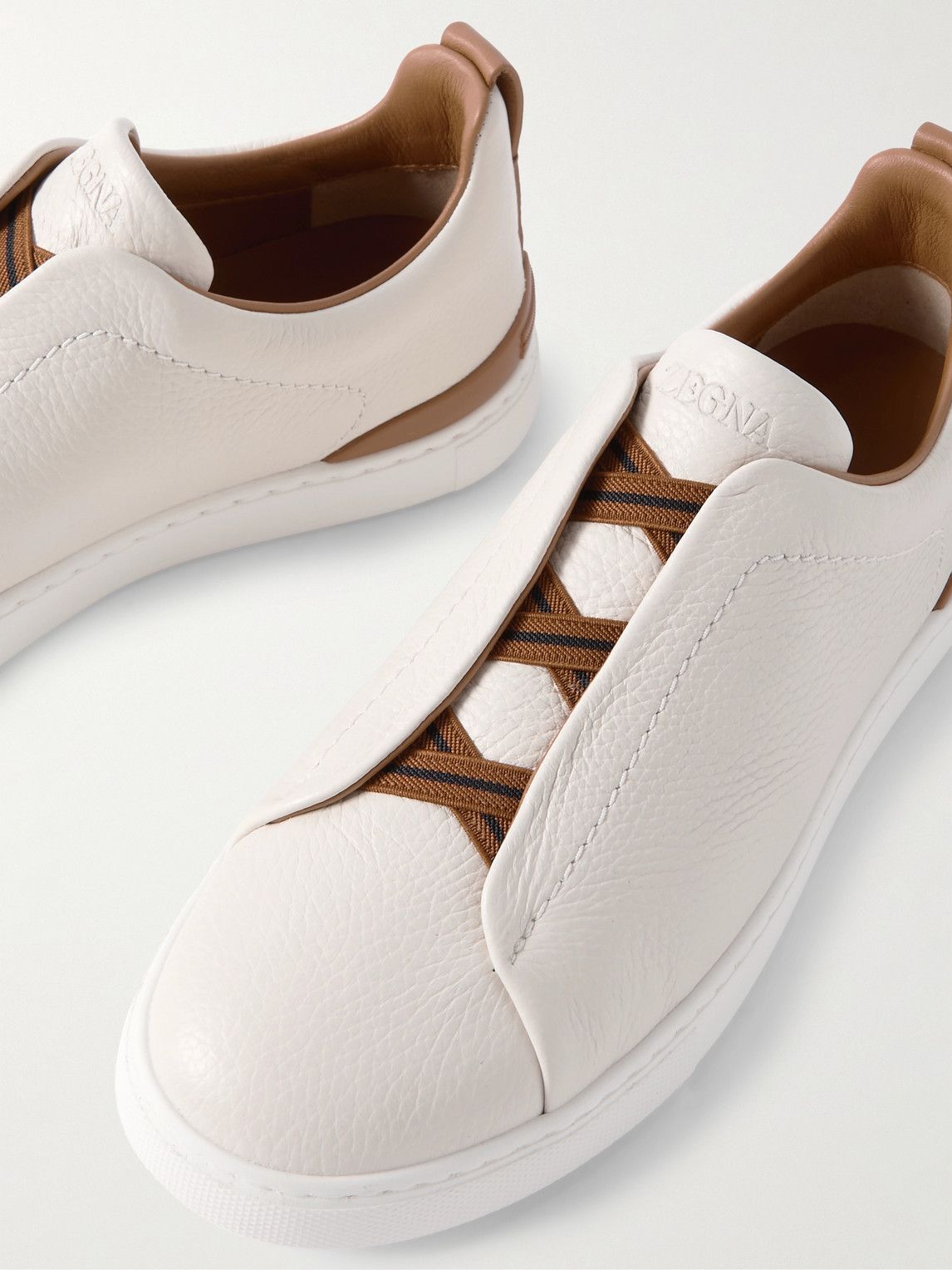 Sneaker en cuir premium - 017