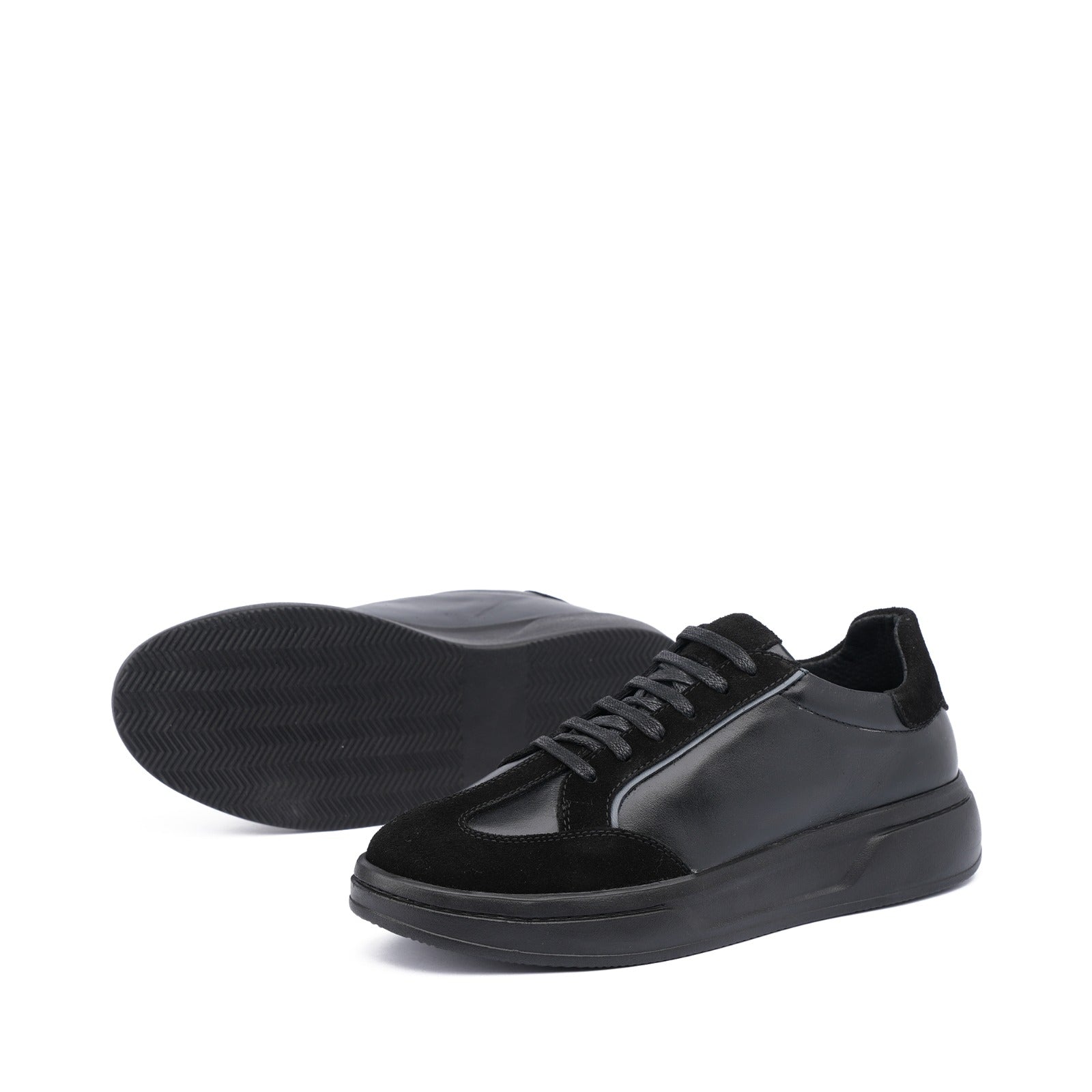 Sneaker en cuir premium - 002