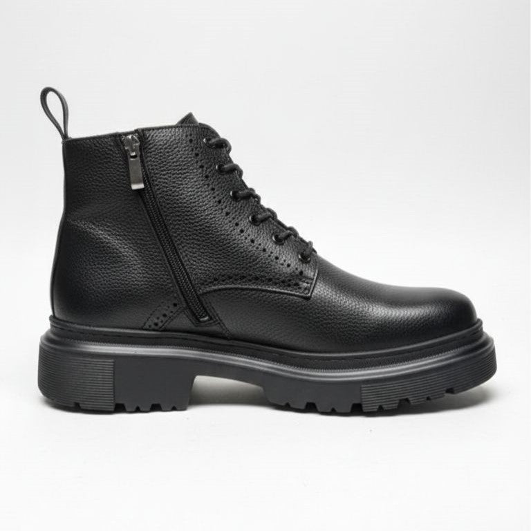 Wingtip brogue boots - 010